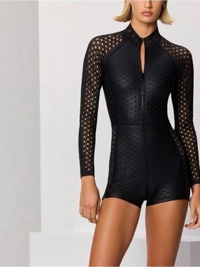 NEW Gigi C Rowan Surfsuit - Size: M Long Sleeve Cut Out Detail